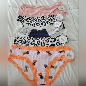 Four pairs of full-back Splendies panties Size 2X